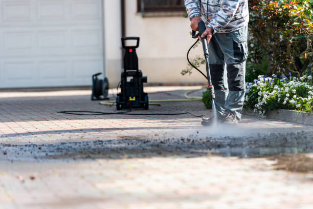 Best Garage Pressure Washing  in Clayton, NM